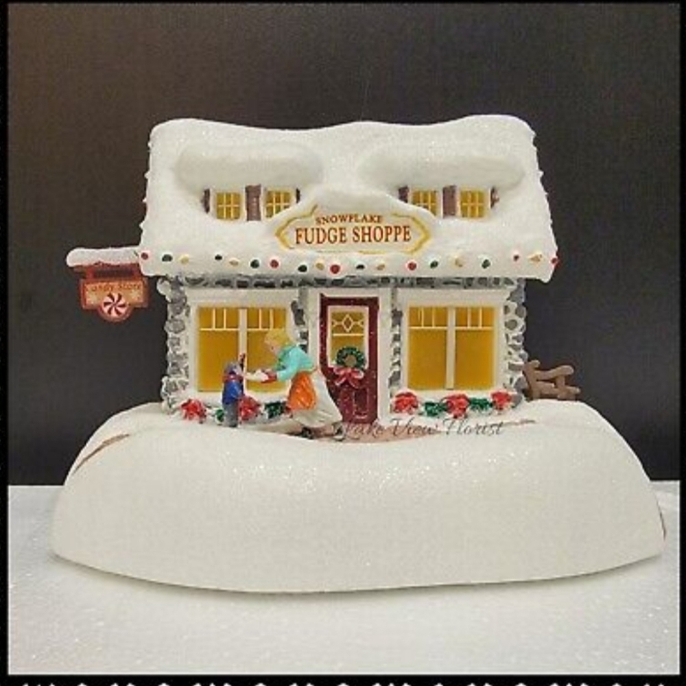 Thomas Kinkade Fudge Shoppe - Picture 2 of 3